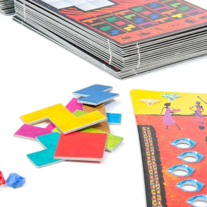 Juego Ubongo Junior Trilingüe. Coloca Los