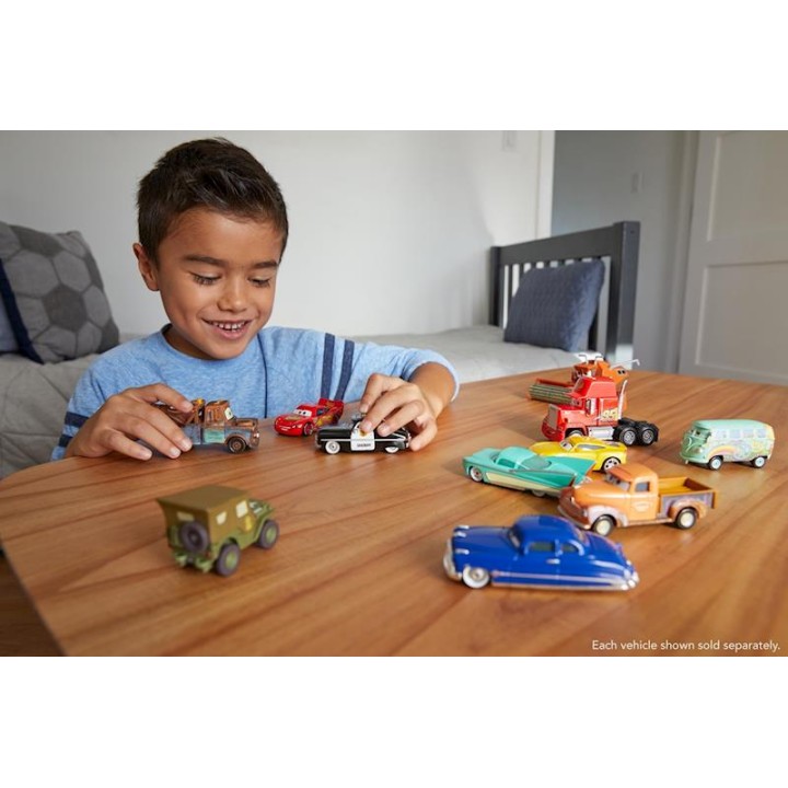 Diecast Sergeant Fire Chief Toy Vehicle 